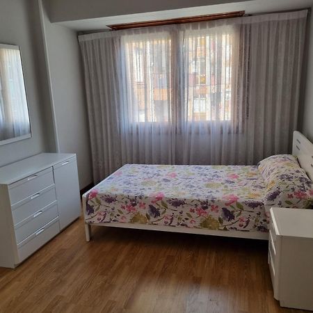 Апартаменти Apartamento Con Garaje Opcional Con 2 Banos Cerca Ayuntamiento Більбао Екстер'єр фото