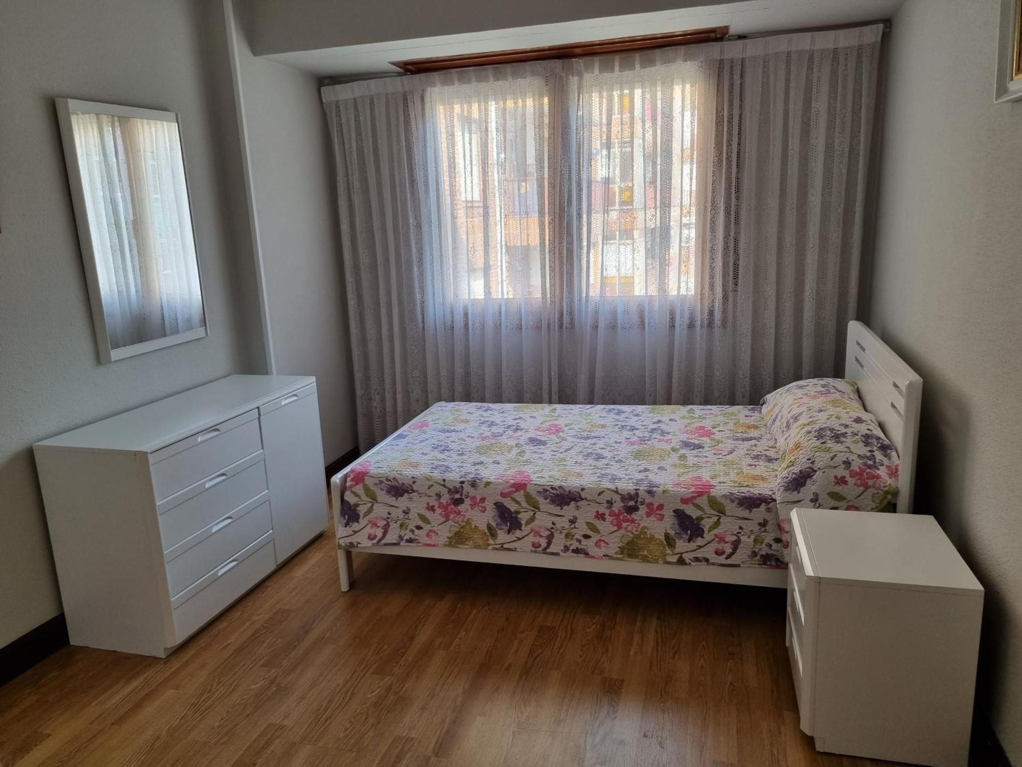 Апартаменти Apartamento Con Garaje Opcional Con 2 Banos Cerca Ayuntamiento Більбао Екстер'єр фото